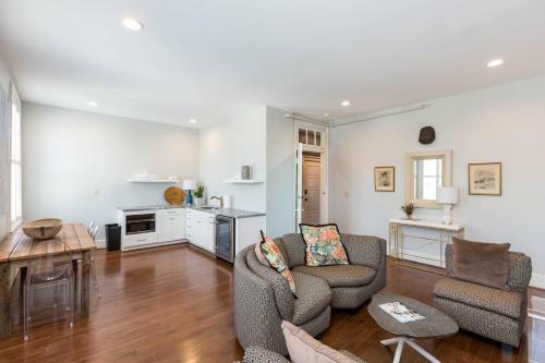 Apartamento Hhh Colonel Suite