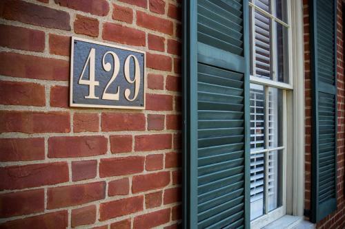 Apartamento Hhh Colonel Suite