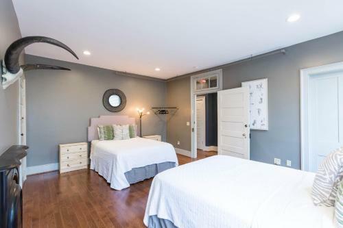 Apartamento Hhh Colonel Suite
