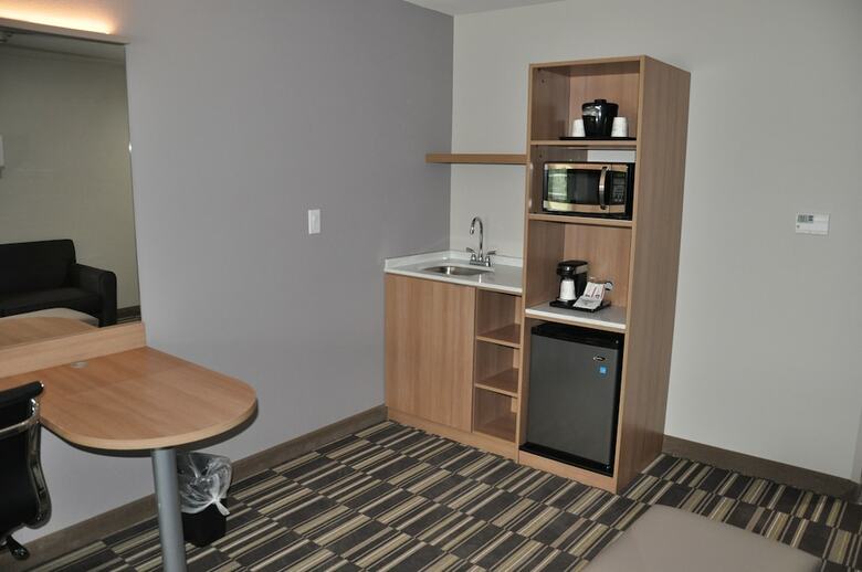 Hotel Microtel Inn And Suites By Wyndham Lubbock