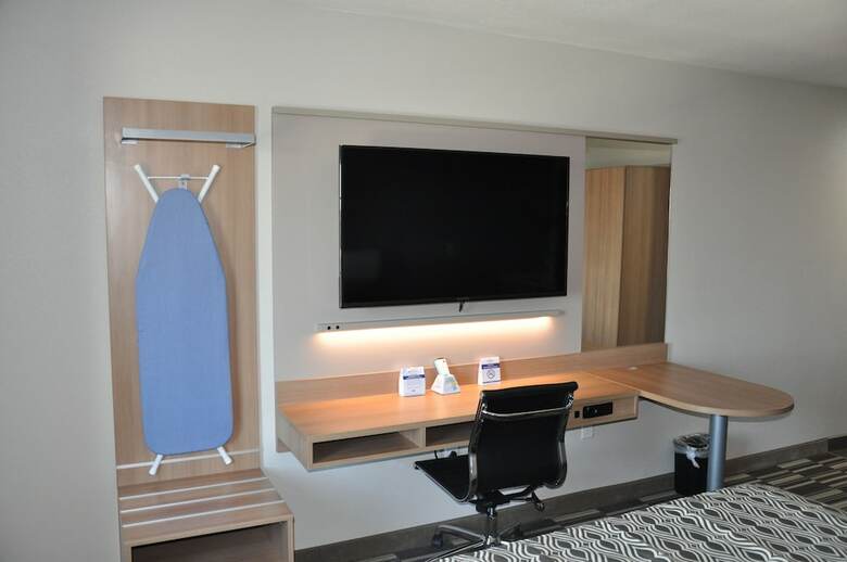 Hotel Microtel Inn And Suites By Wyndham Lubbock