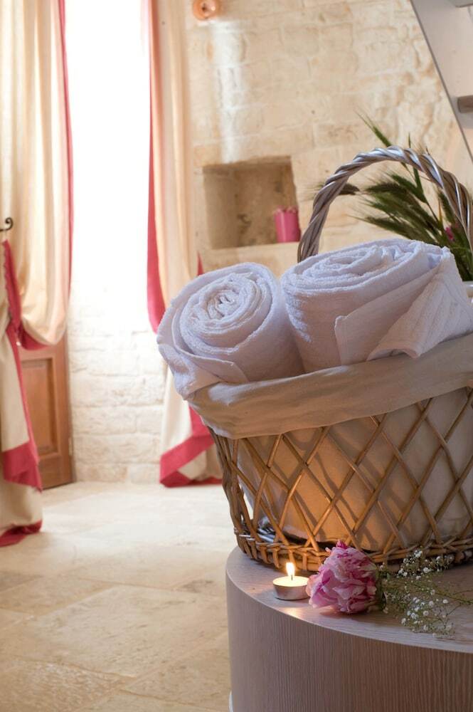 Hotel Le Alcove Luxury Resort Nei Trulli