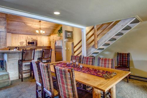 Snowcreek 233