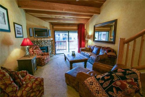Apartamento Summit Condominium 106