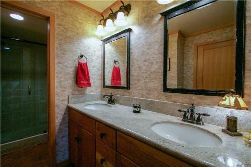 Apartamento Summit Condominium 106