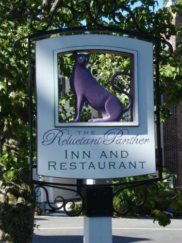 Hotel Reluctant Panther Inn & Restaurant