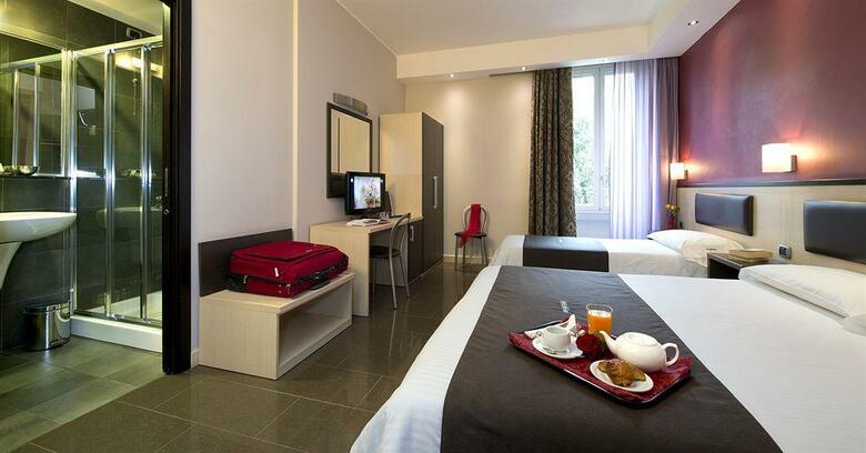 Hotel Five