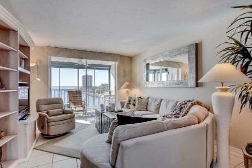Eagle Cay Building 5-602