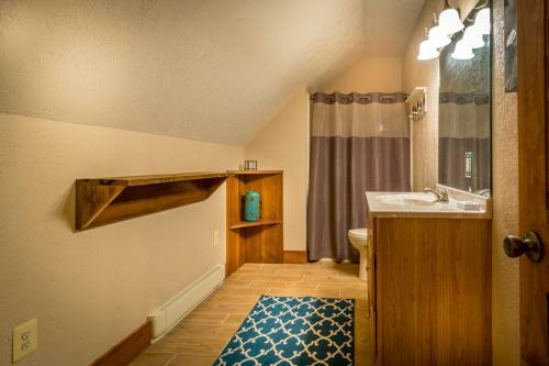 Cottage At Slope's Edge One-bedroom Cottage