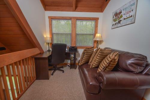 Mountain Dreams Five-bedroom Holiday Home