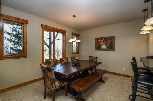 Big Sky Four-bedroom Holiday Home