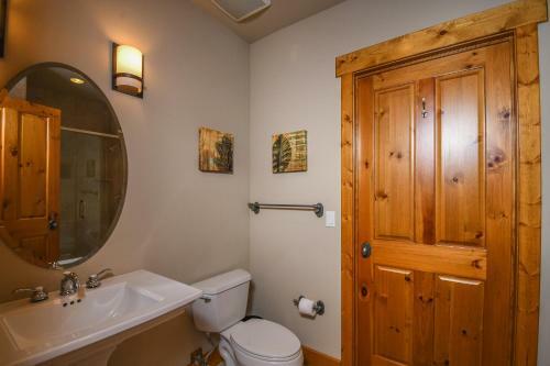 Big Sky Four-bedroom Holiday Home
