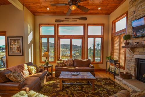 Weather Or Not Four-bedroom Holiday Home