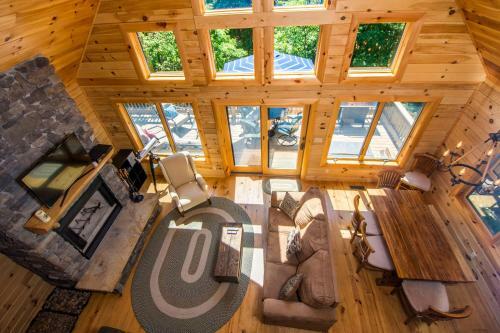 Zen At Southridge Four-bedroom Holiday Home