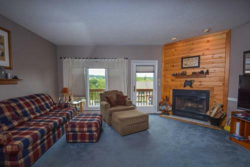 Deep Creek Village #23 Three-bedroom Holiday Home