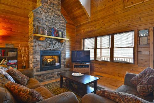 Donovan's Dacha Three-bedroom Cabin