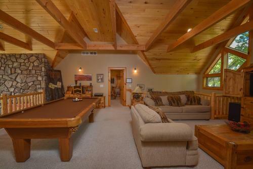 Colorado Dreamin' Five-bedroom Holiday Home