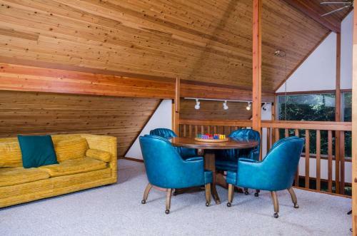 Redwood Rest
