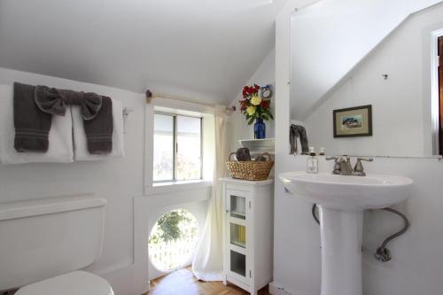 Seagull Inn Bed & Breakfast