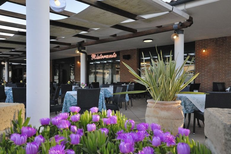 Hotel La Cecinella
