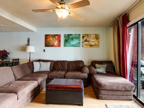 Timberlake Lakefront Studio