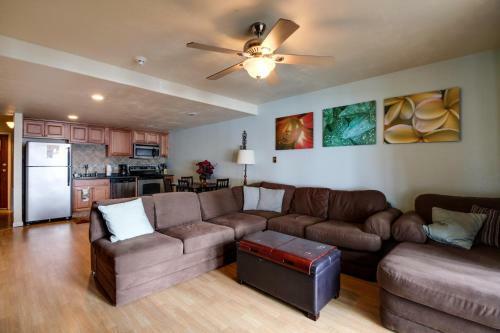 Timberlake Lakefront Studio