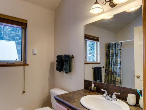 Cedar Lane Golf Course Home