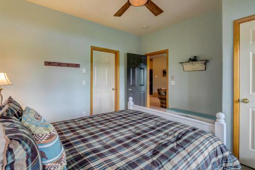 Cedar Lane Golf Course Home
