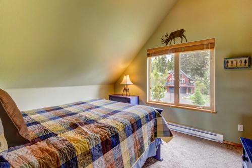 Cedar Lane Golf Course Home