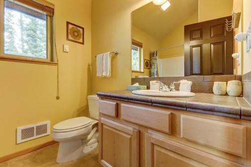 Cedar Lane Golf Course Home