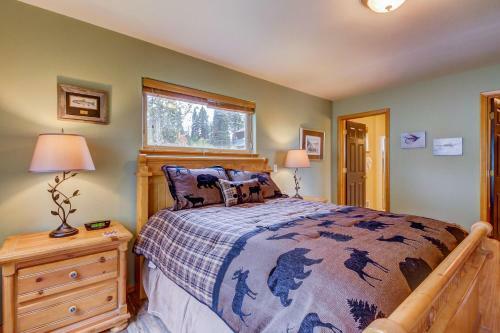 Cedar Lane Golf Course Home