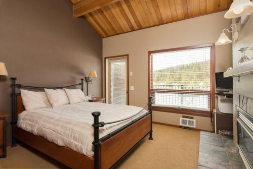 Bear Creek Lodge Mccall