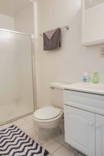 North Cass Street One Bedroom Apartment