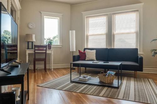 East Kenilworth Place One Bedroom Apartment