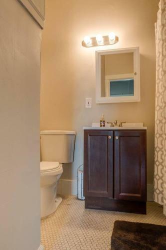 East Kenilworth Place One Bedroom Apartment