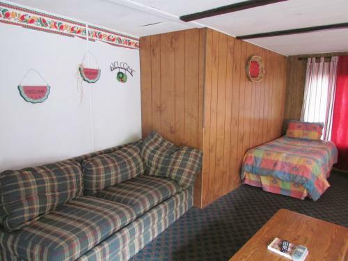 Hostal Watermelon House