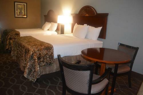 Hotel Baymont By Wyndham Mobile/tillmans Corner