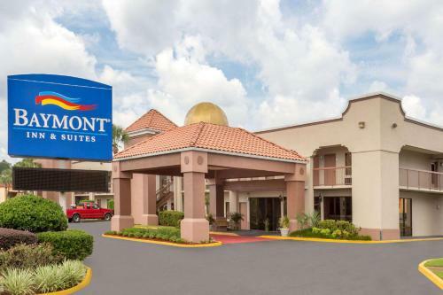 Hotel Baymont By Wyndham Mobile/tillmans Corner