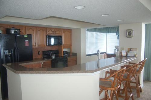 Apartamento 1045-9-a Shoreham Towers II Condo