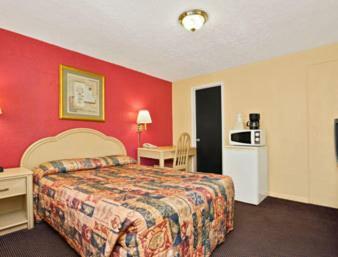Hotel Super 8 By Wyndham Myrtle Beach/ocean Blvd.