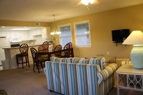 Multi Resorts At Country Club Villas