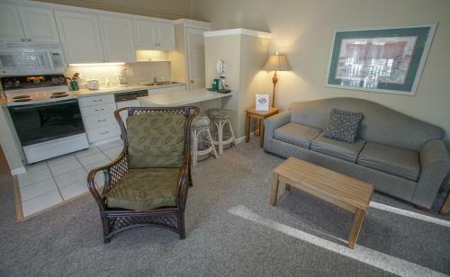 Multi Resorts At Country Club Villas