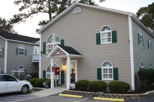 Multi Resorts At Country Club Villas