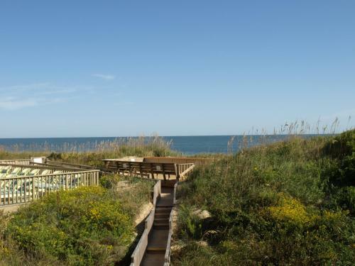 Surf Side Hotel