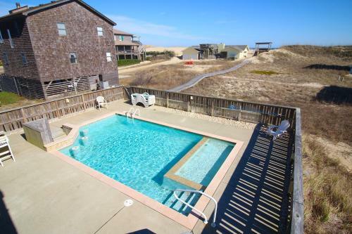 Suits Us At Kees Vacations