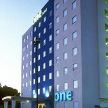 Hotel One Queretaro Plaza Galerias