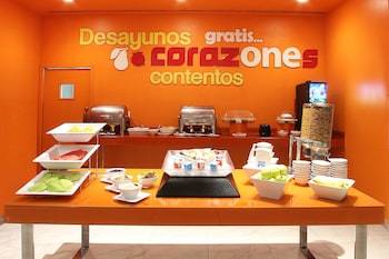 Hotel One Queretaro Plaza Galerias