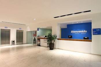 Hotel One Queretaro Plaza Galerias