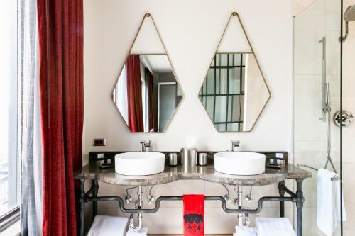 Bobby Hotel