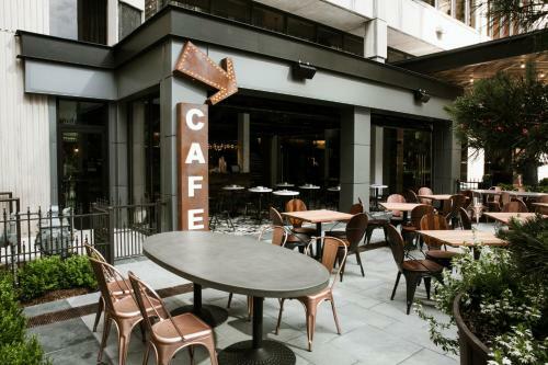 Bobby Hotel